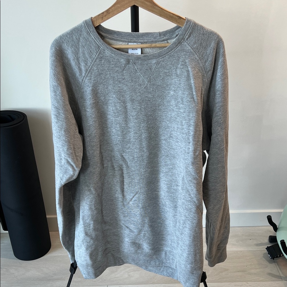 KOTN Light Gray Men's Crew Neck Sweatshirt